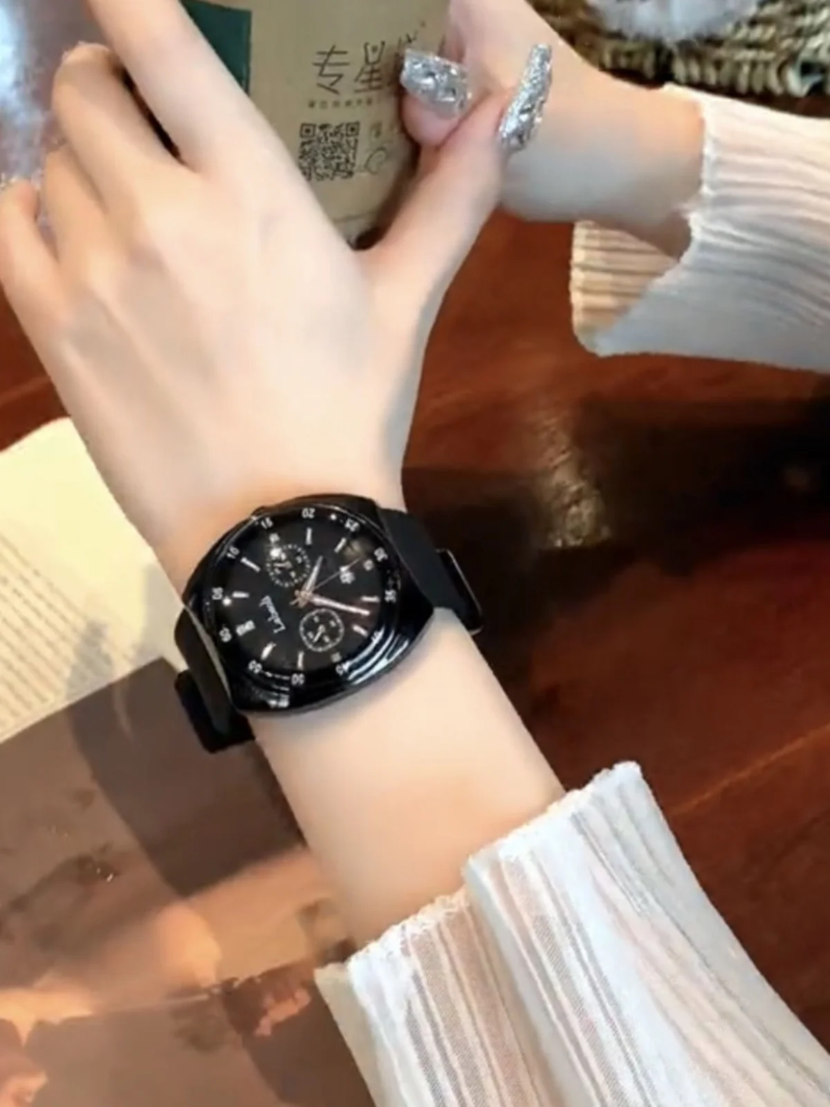 ساعات نسائية أنيقة، ساعات كوارتز بتقويم جديد للخريف/الشتاء للرجال والنساء، زوج من الساعات، ساعات الزوجين. #4