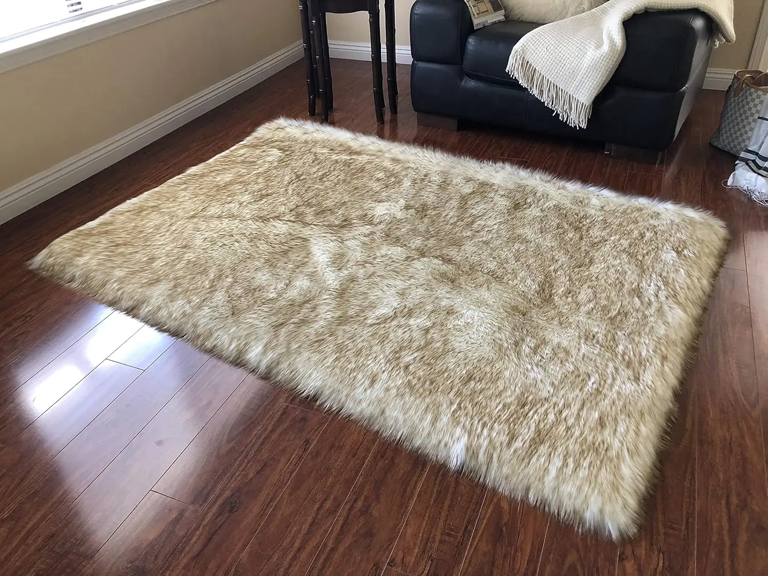 Lambzy Faux Sheepskin Super Soft Hypoallergenic Rectangular Area Rug Plush Fur, Luxury Shaggy Silky Carpet For Bedrooms Rugs