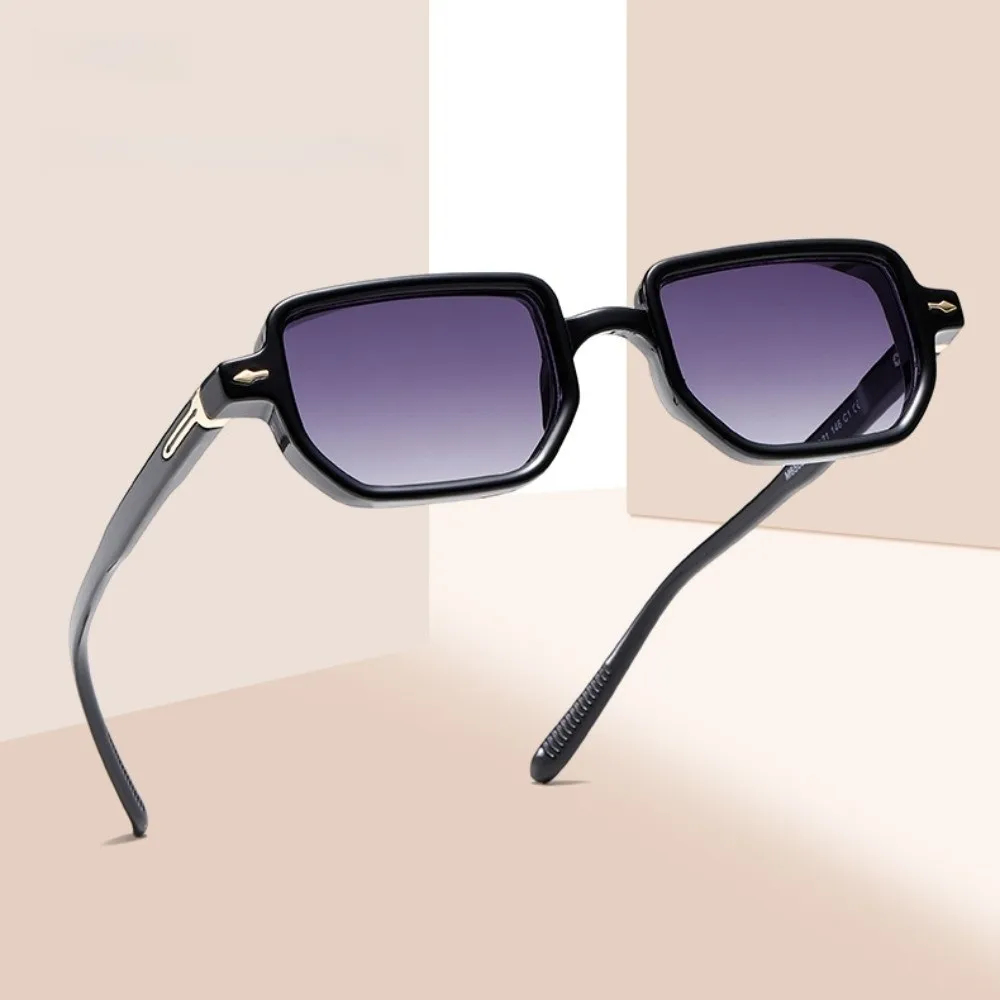 

Personalized Small Frame Square Frame Glasses Punk Lightweight Sun Glasses UV Protection Multicolor UV400 Eyewear Business