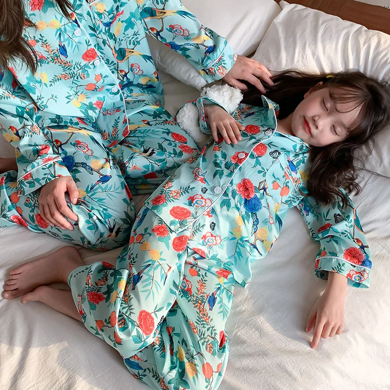 Mother and Son Child Pajamas Set Mom and Daughter Night Wear Family Sleepwear Parent-child Homewear Boy Girl Coming-Home Outfit