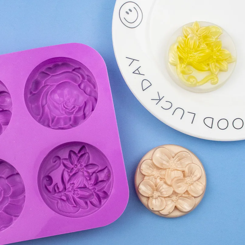 4 Together with Different Flower Silicone Cake Molds, Baking Utensils XG336