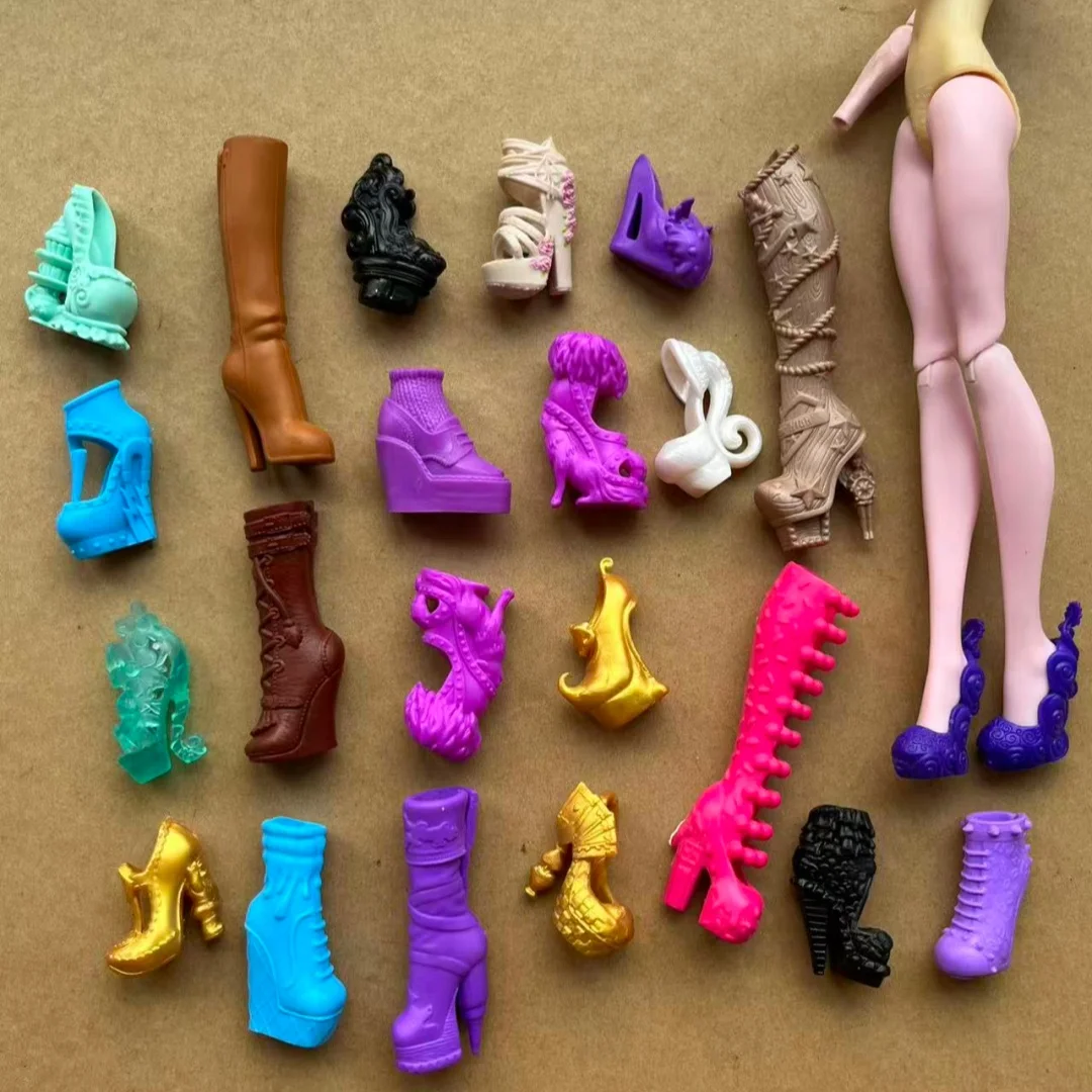 

1/6 Monster Doll Shoes One Size Original Doll Parts Green Red Blue Purple Black White Doll Sandals Boots DIY Doll Accessories