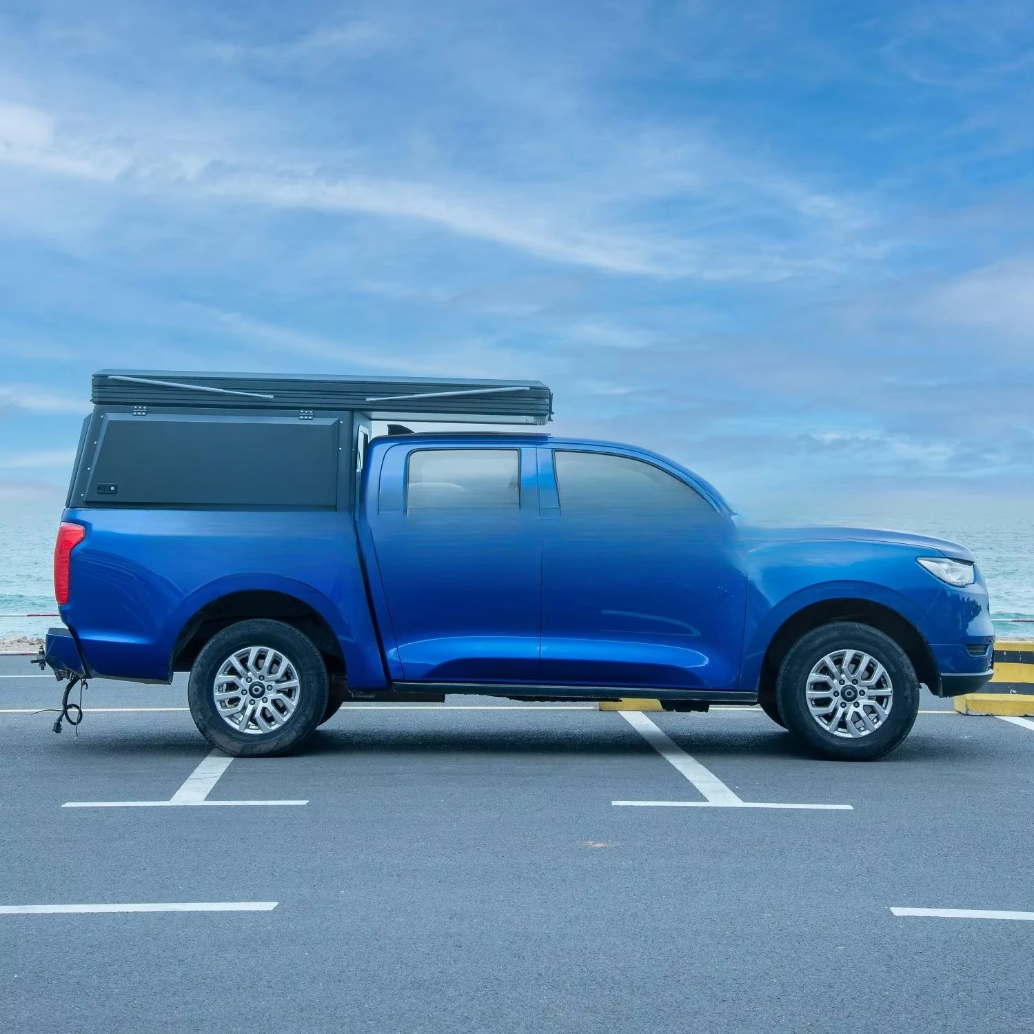 Custom Hard Shell Rooftop Tents Topper With Kitchen Pickup Truck Camper Pop up Camper for Tacoma  F150 Hilux view 5