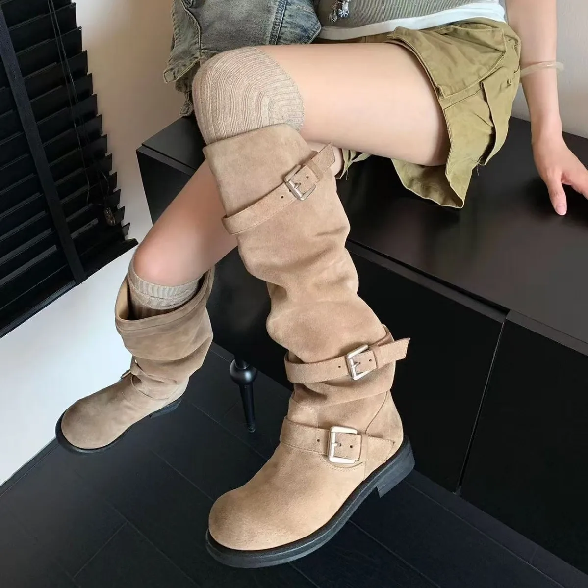 

Women Thick Heels Women Western Cowboy Boots Fashion Belt Buckle Boots Female Pleated Long Boots Zapatos De Mujer Winter