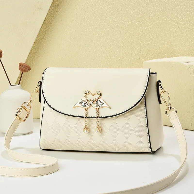 

2025 Women's Chic Minimalist Tote - Elegant Color-Block Chain Crossbody & Compact Square Purse for Effortless Daily Life
