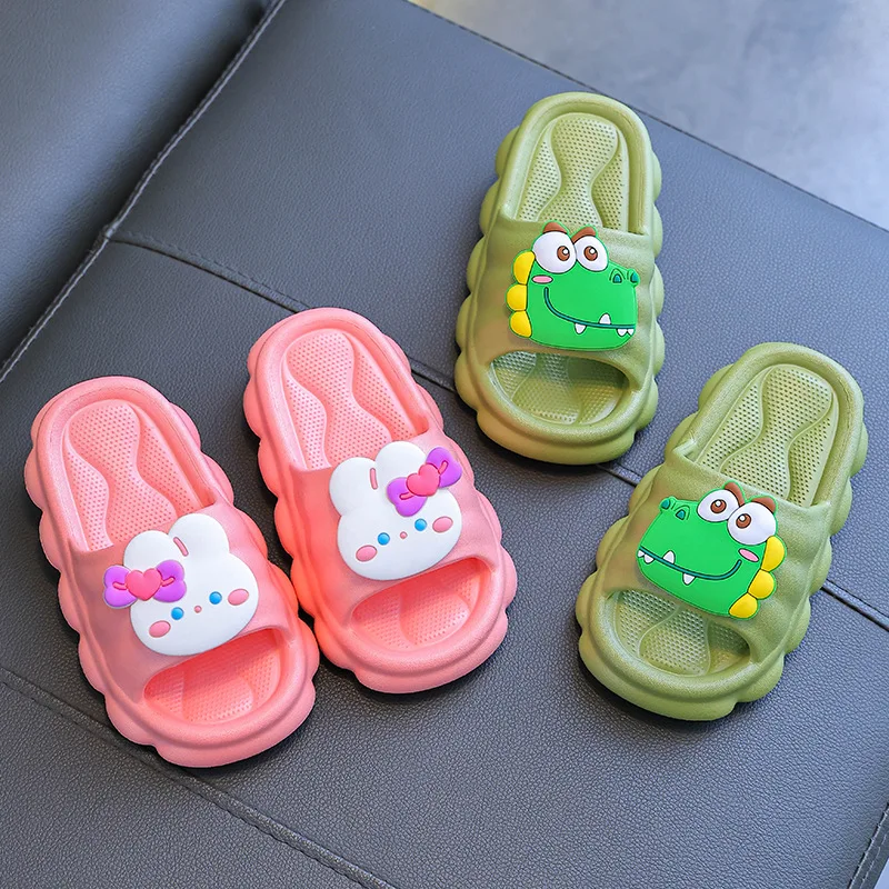 Summer Children Slippers for Boys Girls Indoor Anti-slip Soft Sole Bathroom Slides Outings Wearing Cartoon Kids Shoes Slippers