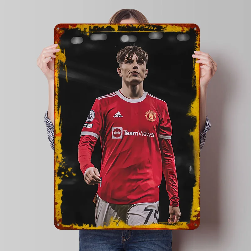 Echtes Fußballteam Blechposter Individuelle Wandkunst Vintage Metallschilder Retro Blechplakette für Raumdekoration Zuhause Dekoartikel