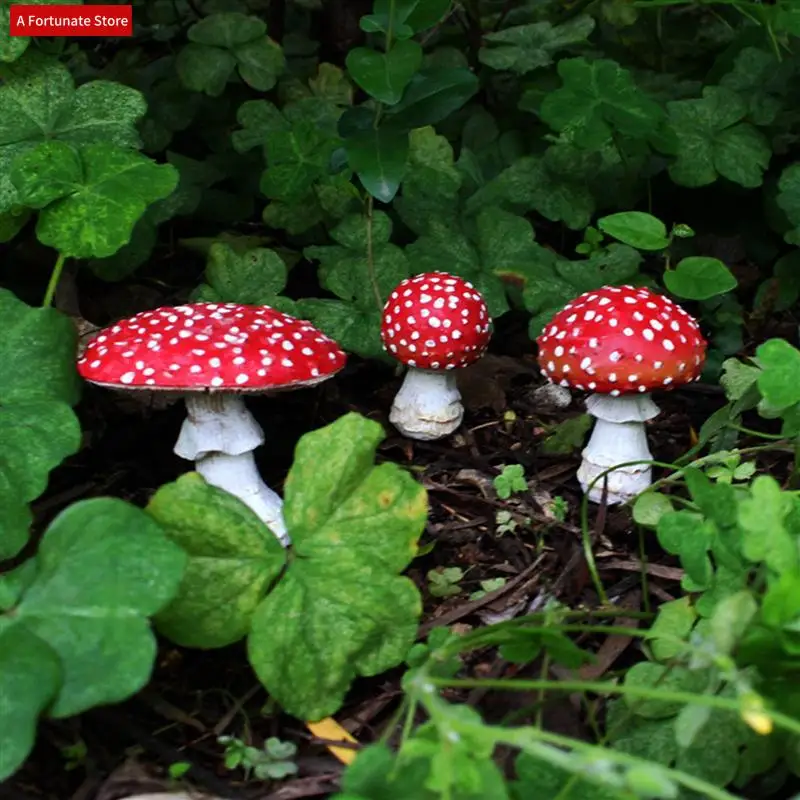 

6Pcs Mini Mushroom Glow In The Dark Resin Crafts Fairy Garden Miniatures Garden Ornament Terrarium Figurines Decor-A78G