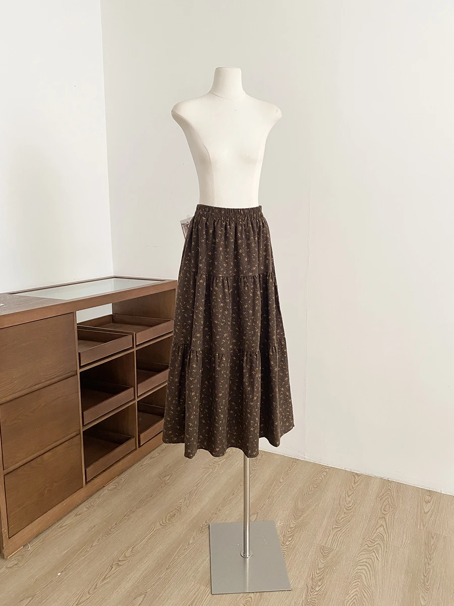 

Весна 2026: Новая женская юбка А-силуэта с высокой талией, свободного кроя, с цветочным принтом, в деревенском стиле, для повседневной носки, из полиэстера, уникальная винтажная модель