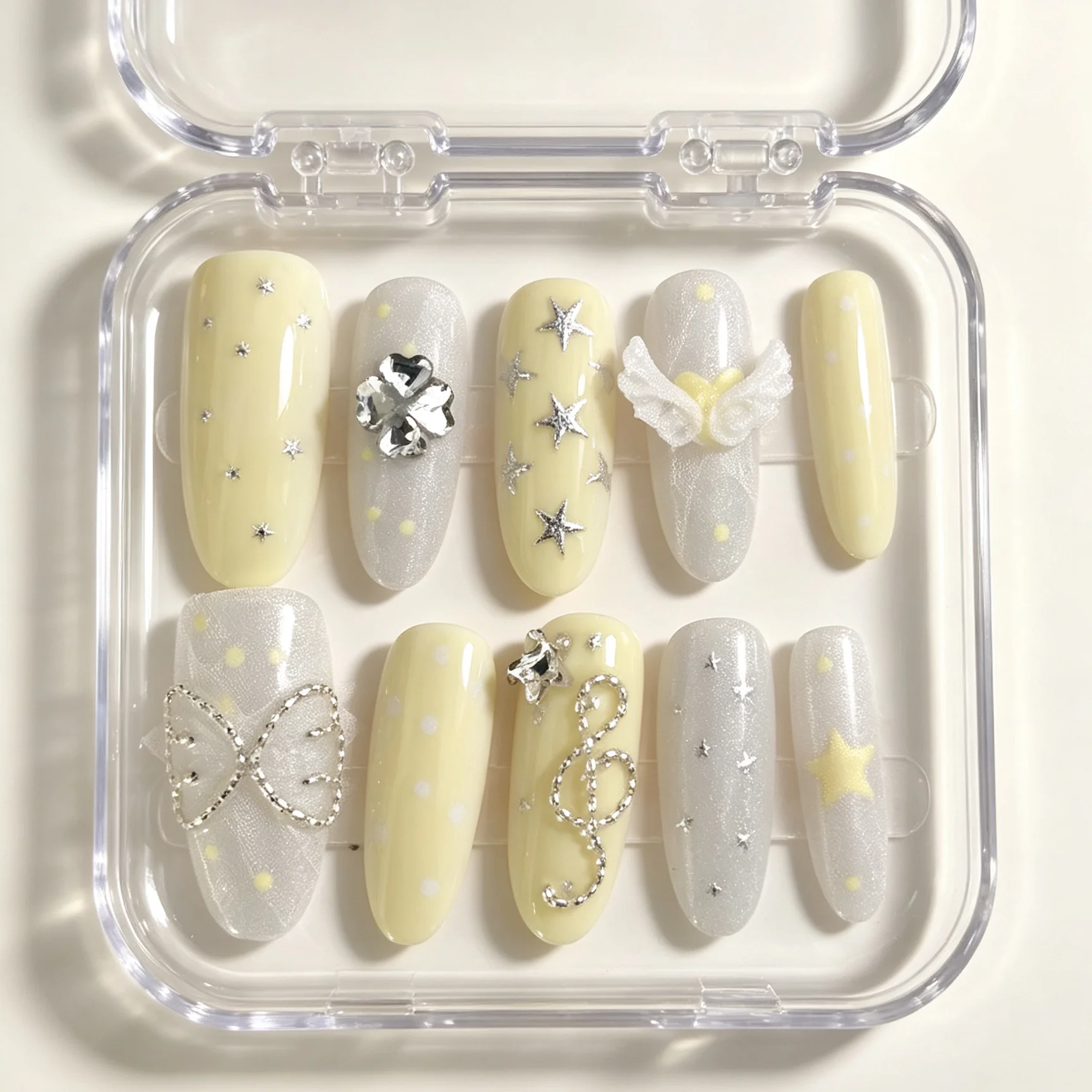 10 ongles ovales pressés à la main, magnifiques faux ongles, ailes françaises jaune pâle, adaptés aux femmes.