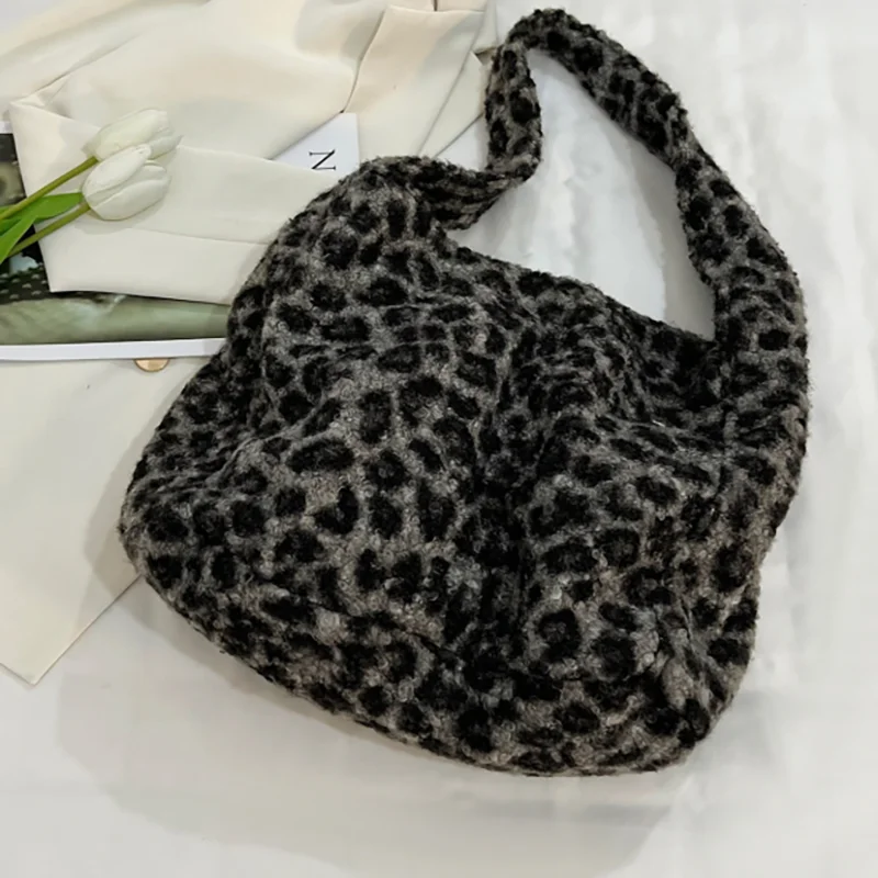 Women's Bags ,Casual Fashion Big Bag, Leopard Shoulder Bag Handbag, Fall and Winter New Plush Shoulder Bag