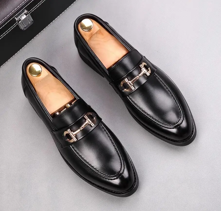 

New Fashion Designer Men's Pointed Black Metal Buckle Oxford Flats Casual Shoes Wedding Dress Prom Party Zapatos Hombre