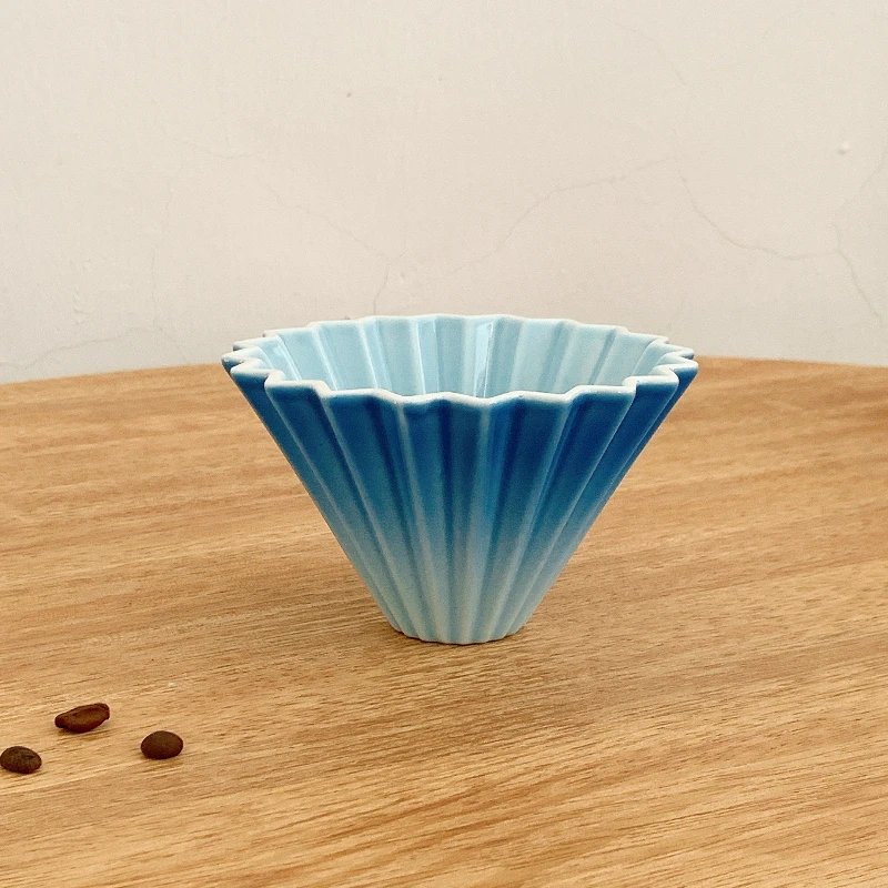 

Handmade ceramic origami coffee filter, coffee filter cup, colored ceramic tray, ceramic funnel, coffee filter cup