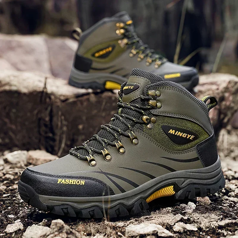 Zimowe męskie buty turystyczne Outdoor wodoodporne buty śniegowe obuwie wspinaczkowe Trekking buty myśliwskie antypoślizgowe trampki do chodzenia