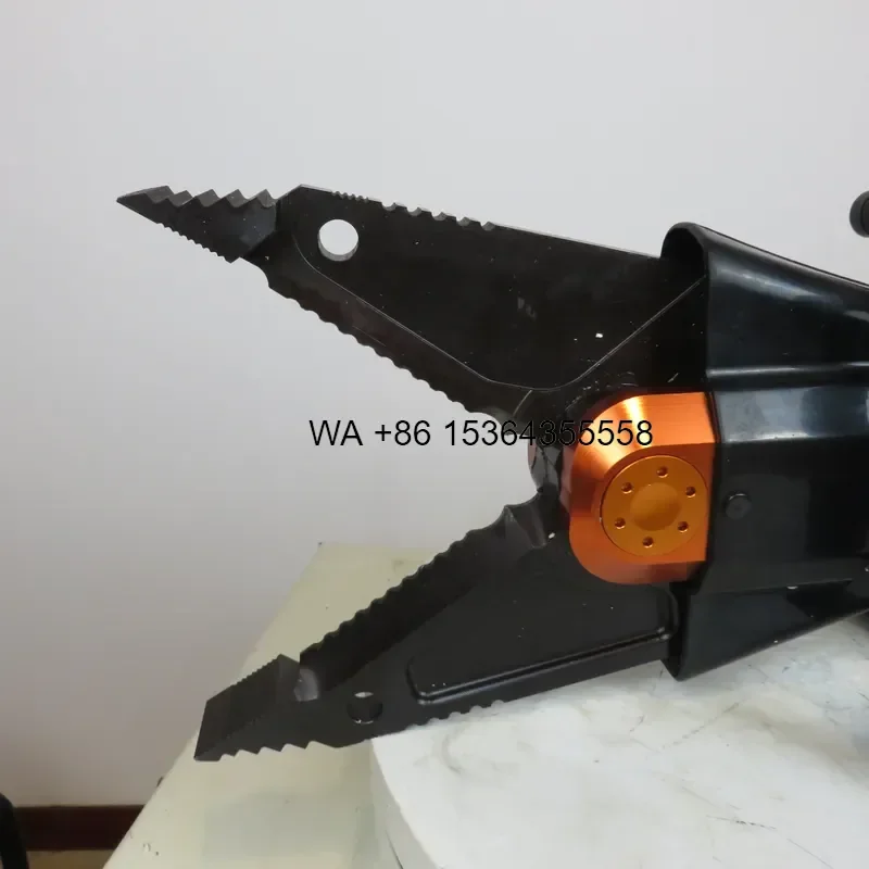 Wmwmnu for Hot Sale Professional 600Kn Rescue Tool High Strength Single Tube Single Interface Steel Hydraulic Shear with LED