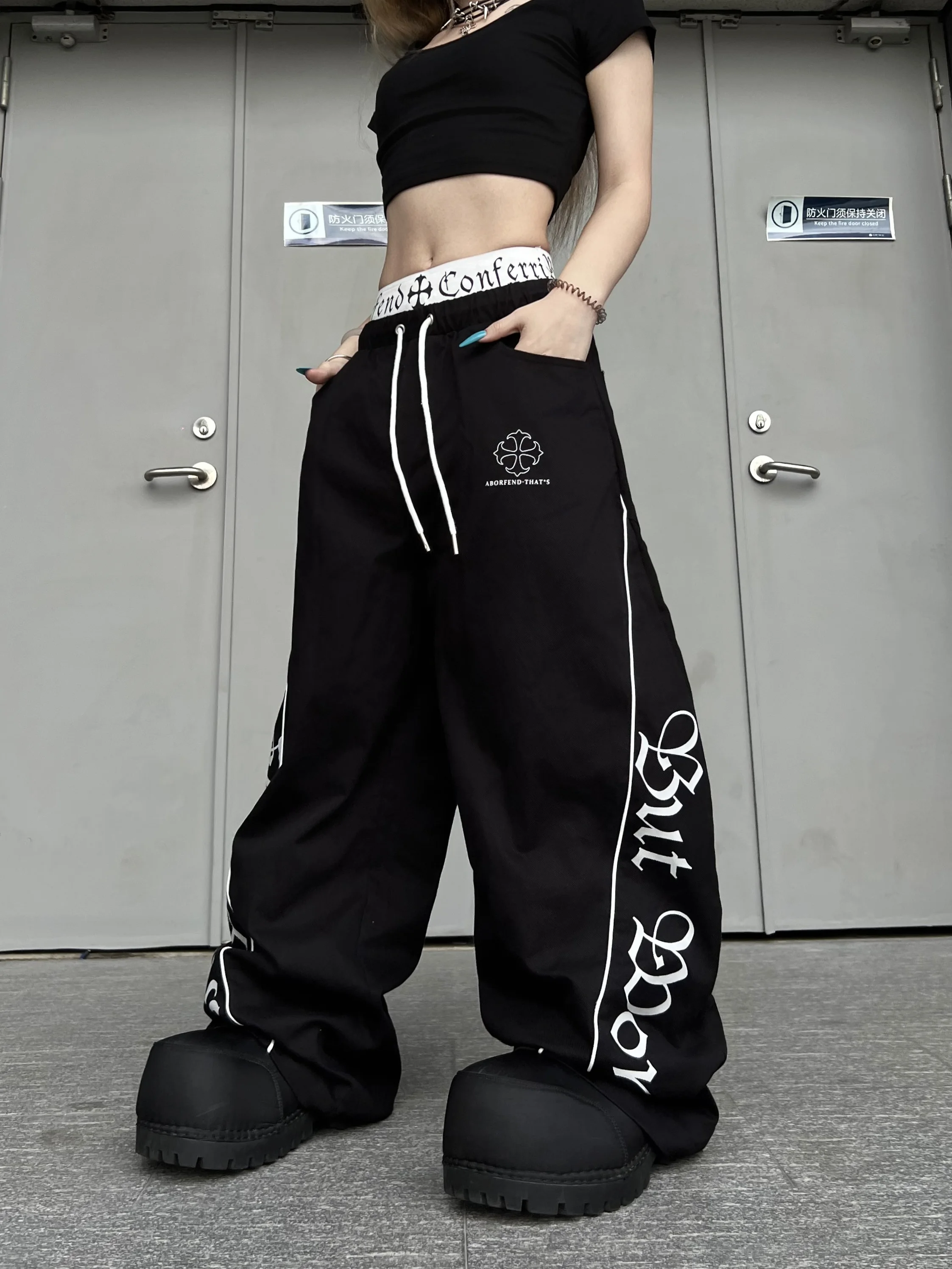 

Gothic Double Head Waist Knife Casual Pants Loose Wide Leg Floor Length Street Sle Loose Fit Printed Belted Straight Leg