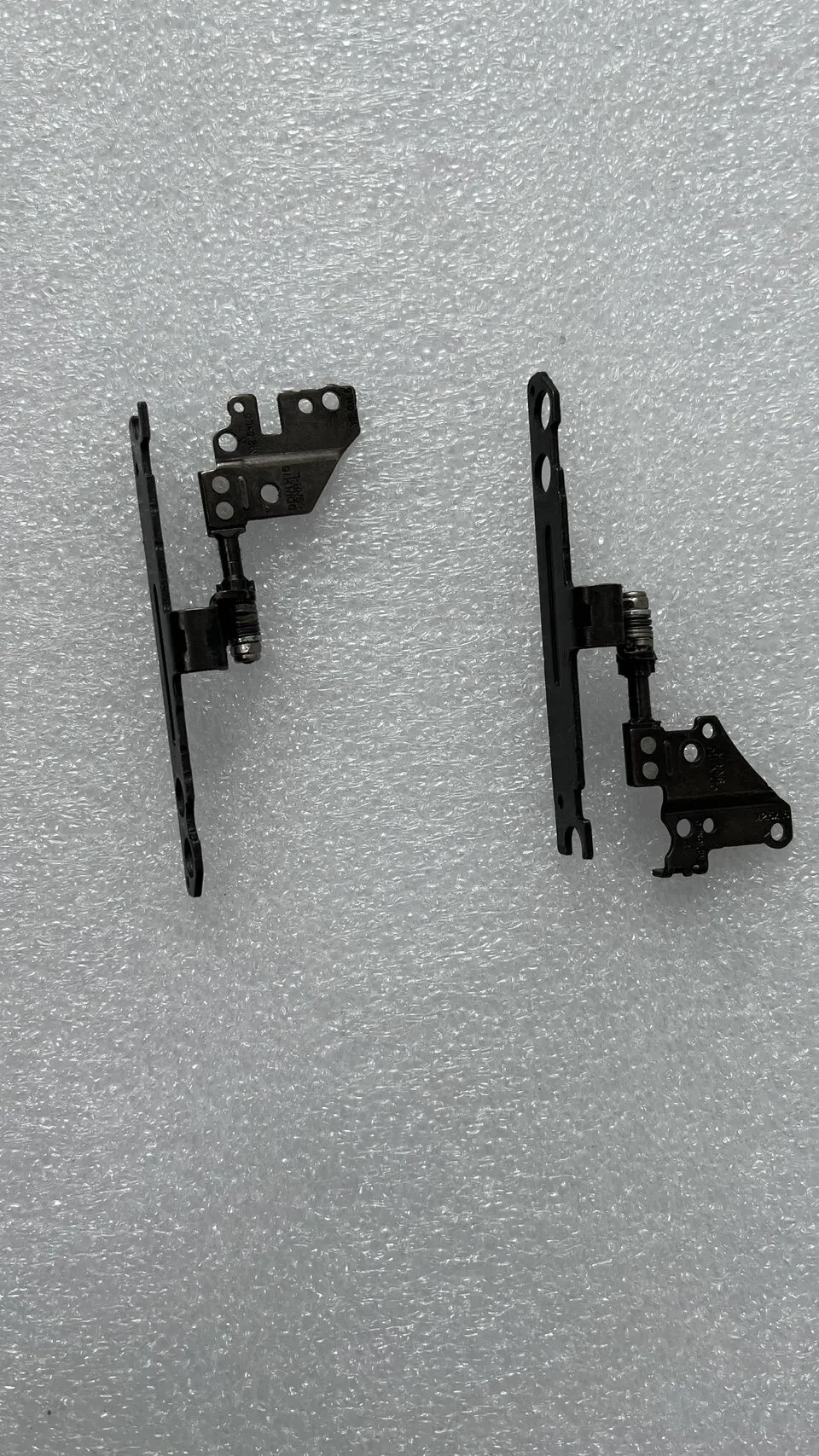 charniere-d'ecran-pour-dell-inspiron16-plus-7620-7625