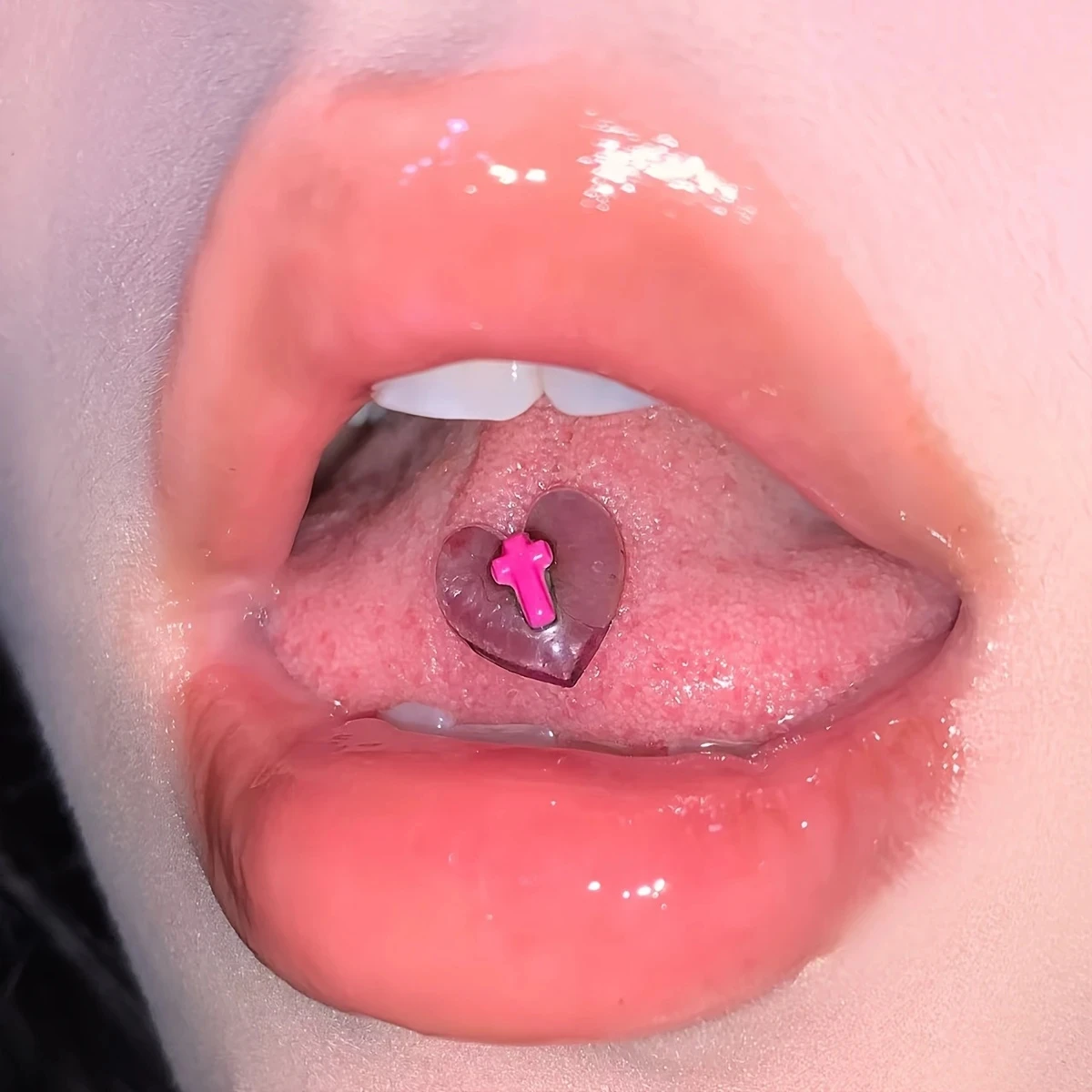 5 Colors Resin Love Cross New Tongue Nail Sweet Transparent Heart Stainless Steel Piercing Tongue Rings Jewelry Cute Accessories