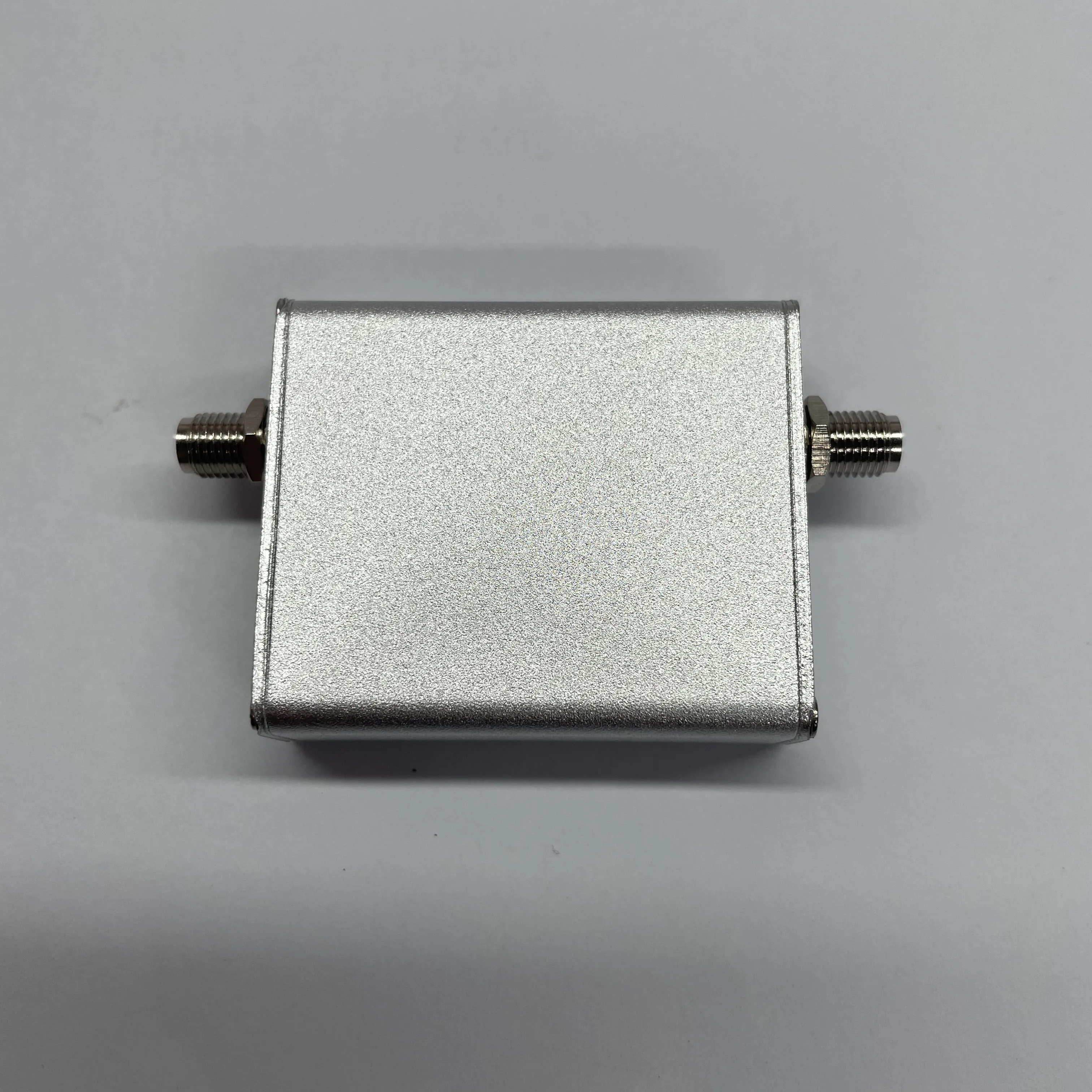 Imagem -03 - Htotol hf Amplificador Digital de Ruído Ultra Baixo Alto Ganho Pré-rf Receptor Sdr Lna Módulo Amplificador com Fonte de Alimentação Ht004b