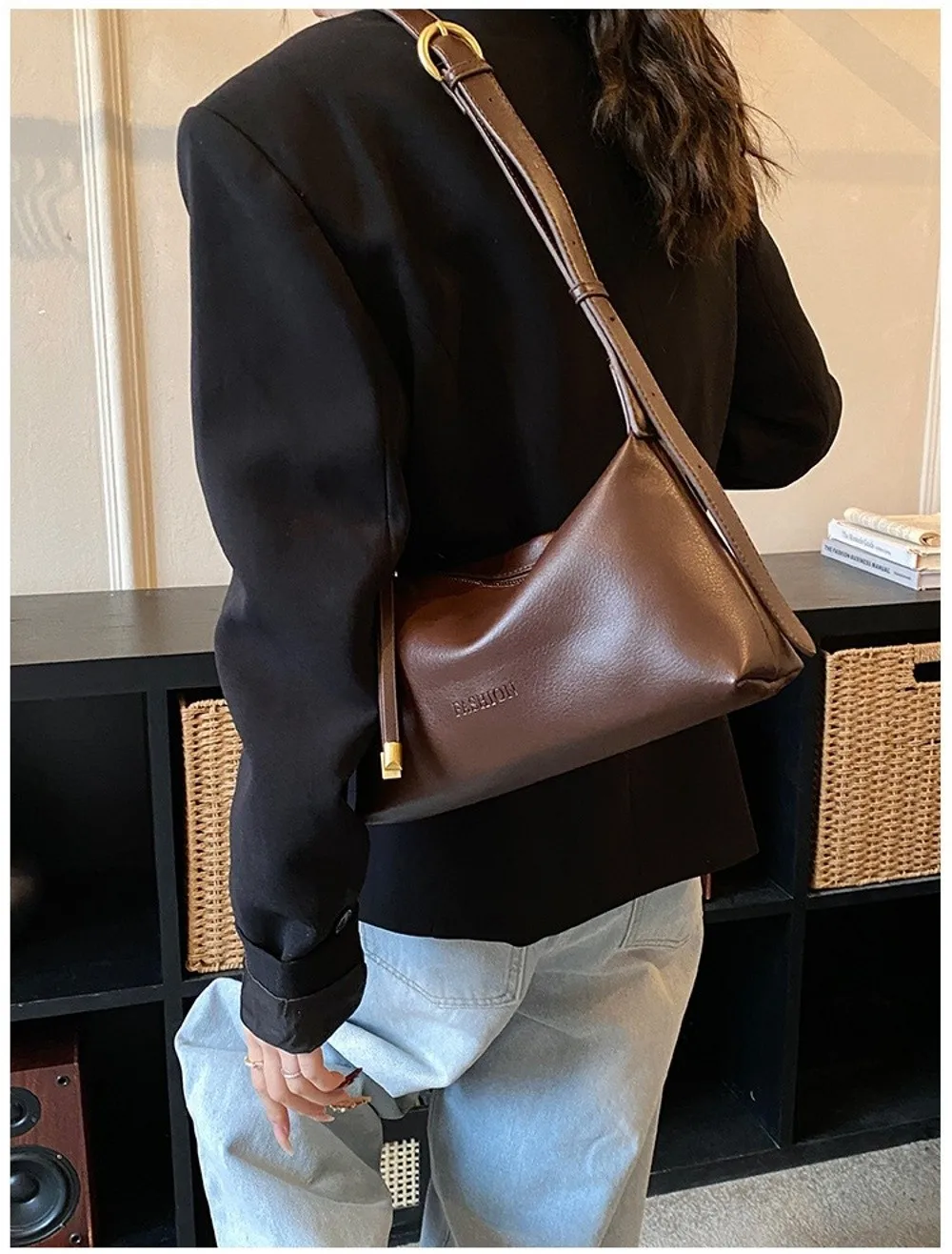 Trendige PU-Leder Damen Umhängetasche Lässige Große Kapazität Dumpling-Tasche Retro Vielseitige Unterarmtasche für den Täglichen Gebrauch – Detail 10