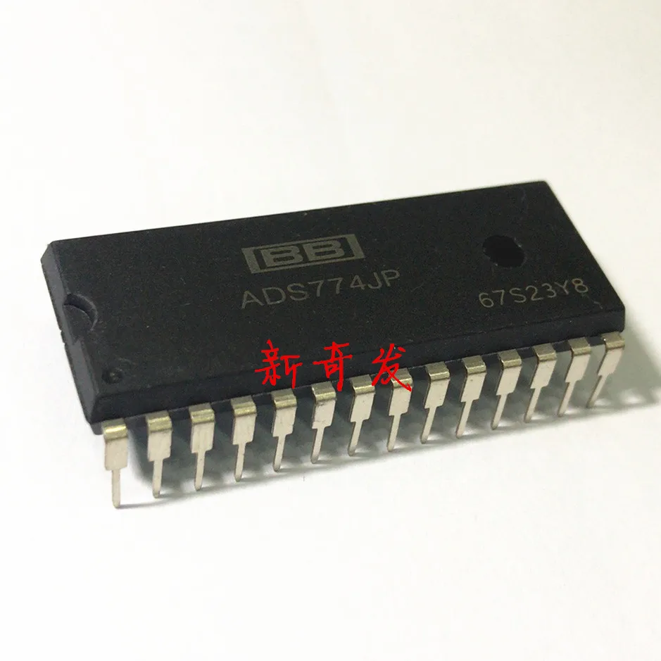 Free shipping   ADS774JP DIP-28        10PCS