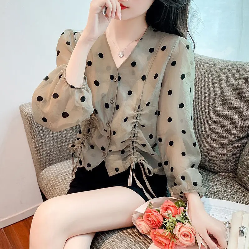 Vintage Polka Dot Printed Shirt 2022 Spring Summer Waist Shirring Puff Sleeve Fashion Casual V-Neck Blouses Women\'s Clothing