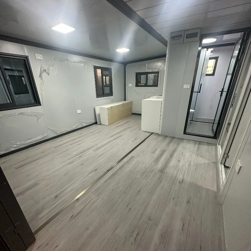 China Supplier Container House Tiny Home Office Cabin Folding Extended Tiny House Mobile Expandable Container House for Poland