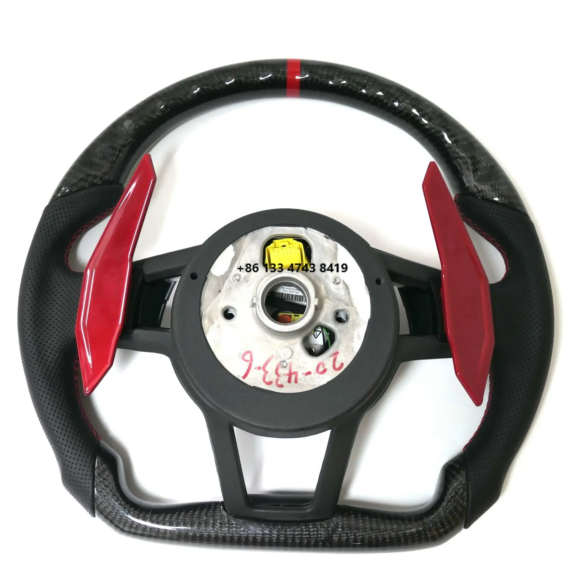 

D-shaped racing steering wheel for A4 RS3 A3 A6 A5 R8 TT Q5 A7 RS6 YLC, compatible with various models