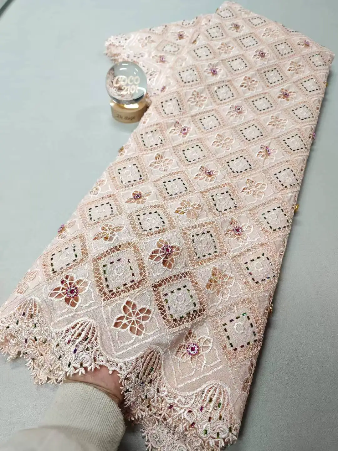 

High Quality African Nigerian Tulle Lace Fabric Embroidery Sequins French Guipure Fabric for Party/Wedding Dresses 5 Yards 2026