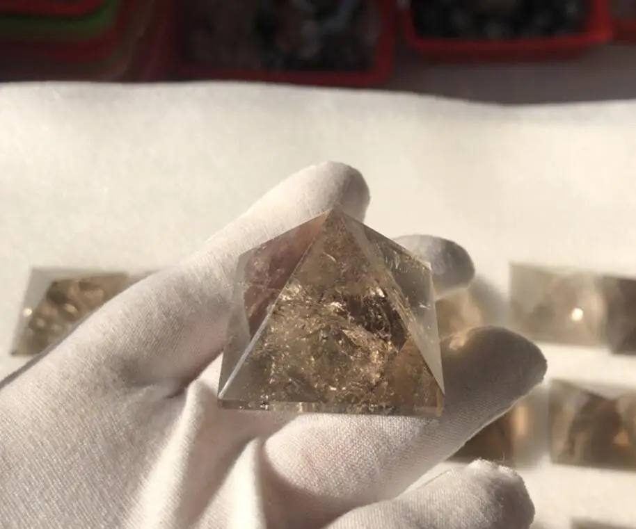 

AAA+++++Natural Smoky Quartz Pyramid Tea Crystal Quartz Pyramid Ore Gems stone Energy stone Crystal Healing