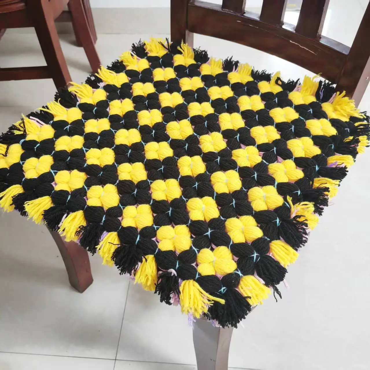 Handmade Knitted Yarn Seat Cushion 45 x 45cm for Car Tricycle Chair Stool Sofa Anti-slip Winter Warm Pad Home Auto Accessories