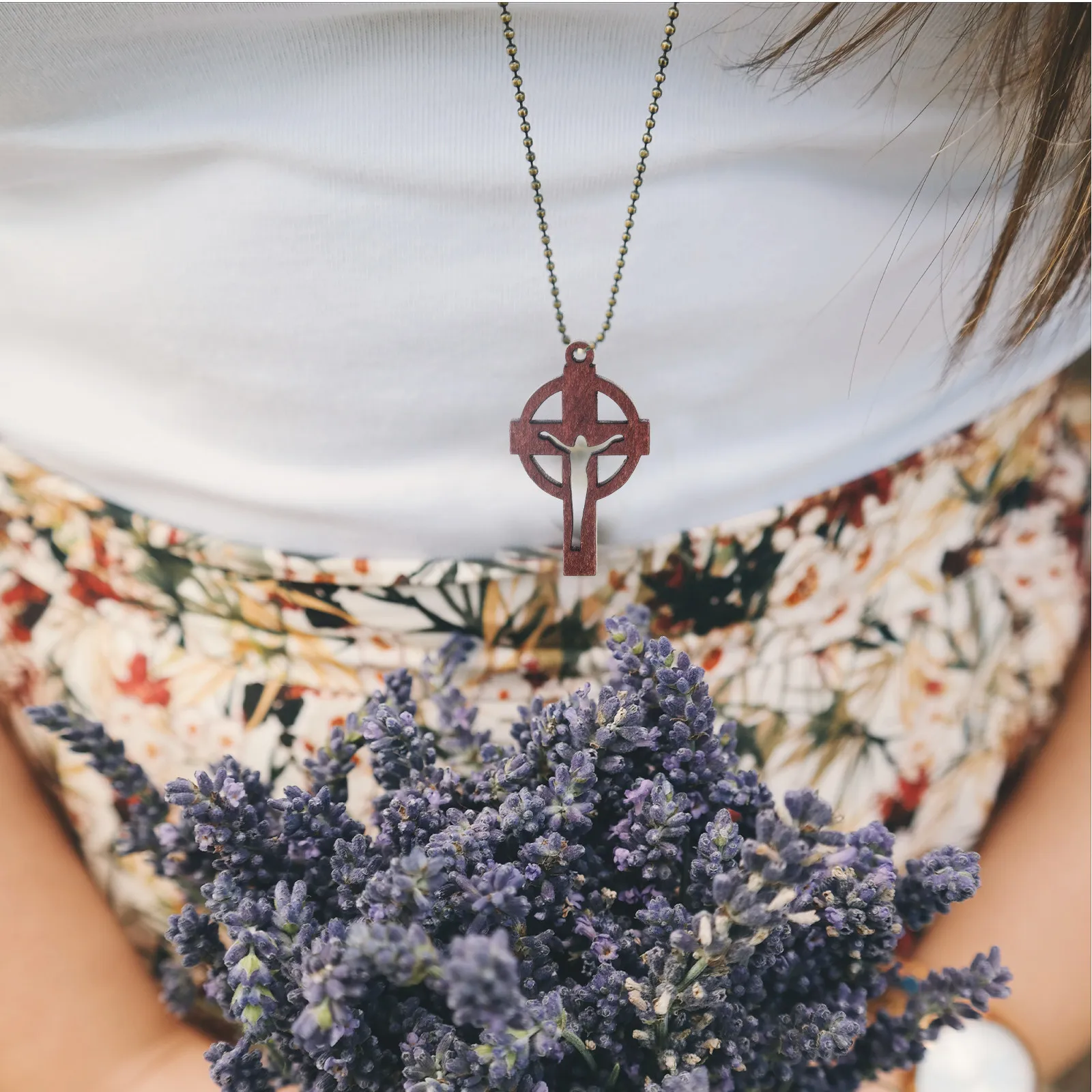 

20 шт. натуральных деревянных подвесок-крестиков, гладкие и прочные, для изготовления украшений своими руками: ожерелий, браслетов, брелоков, а также для рукоделия