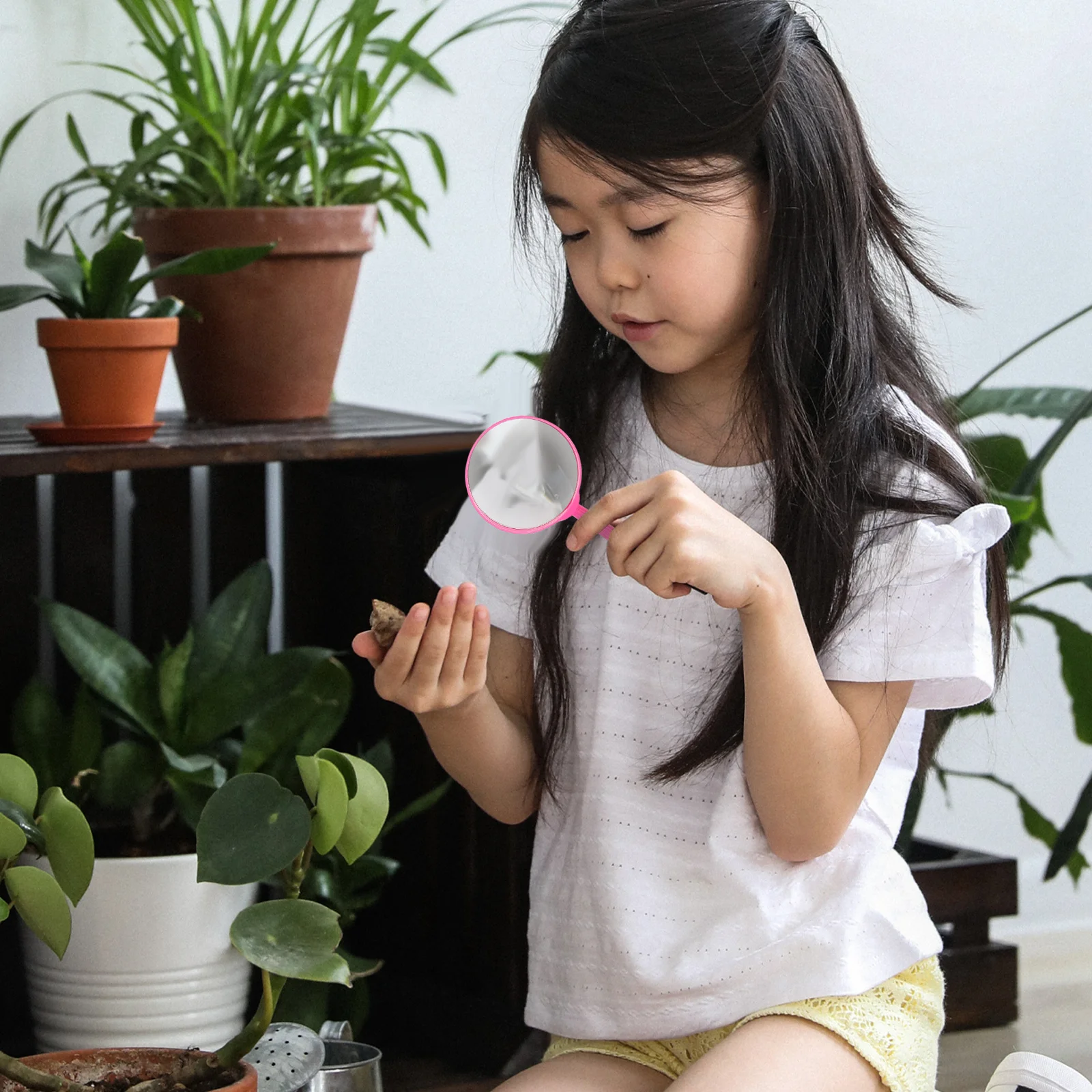 

6Pcs Handheld Magnifying Glass Colorful Plastic Reading Magnifiers for Kids Close Observation Coin Jewelry Stamp Rock Collecting