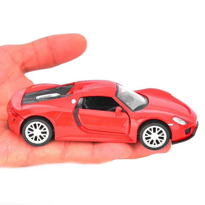 RMZ City 1/36 Porsche 918 modello di auto sportiva in lega pressofuso simulazione in metallo tirare indietro il modello di auto giocattolo per la collezione regalo dei ragazzi