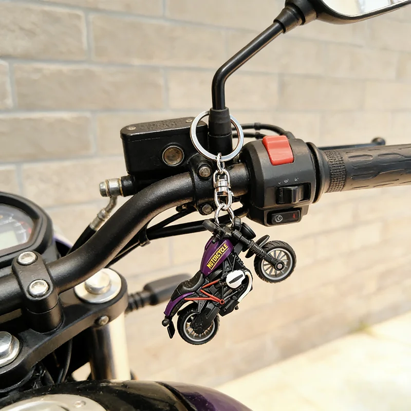 Cool Simulation Motorcycle Pendant Keychain Unisex 4 Colors Options Schoolbag Handbag Hanging Trinket Riding Car Key Accessories