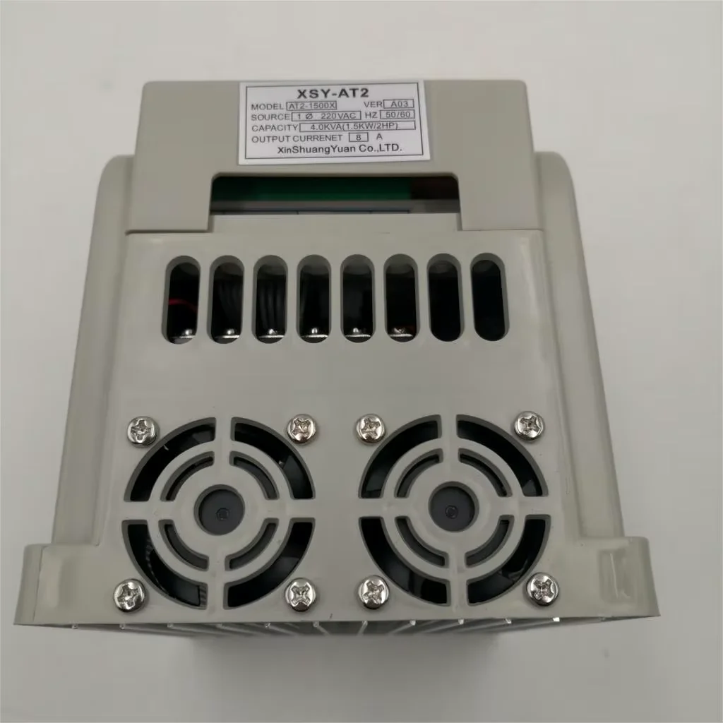 Frequency Converter Adjustable Speed VFD Inverter 1.5KW/2.2KW/4KW  ZW-CT1 3P 220V Inverters for motors Low Frequency inverter