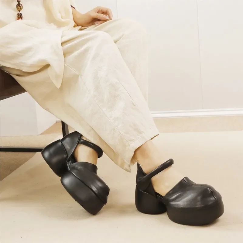 Careaymade-Vintage Genuine Leather wider to Sandals Spring Summer New Round Toe Solid Color Versatile Women's Platform Shoes