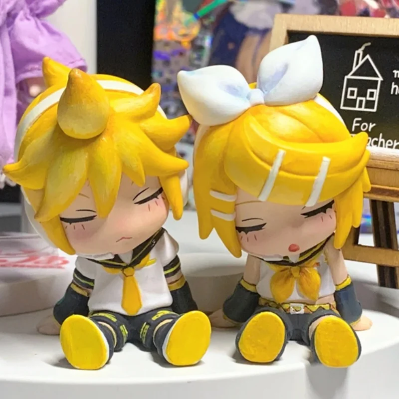

Original Hatsune Miku Figure Gashapon Sleep On Your Shoulder Kagamine Rin Kagamine Len Luka Models Dolls Toys