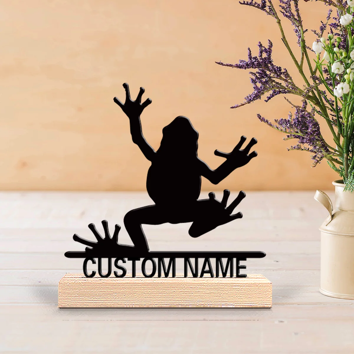 1pc Abstract Frog Personalized Letter Tin Statue Handicraft With Wood Base Tin Ornament With Wood Base For Bedroom Desk Decor