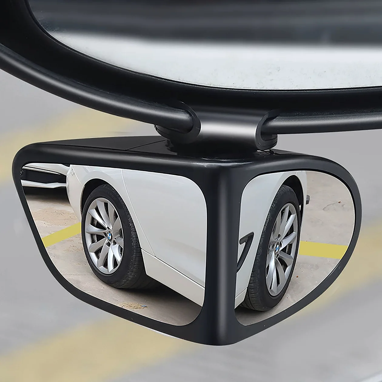 

Car rearview mirror small round mirror, blind spot wide-angle auxiliary mirror, reversing artifact 360-degree adjustable mirror