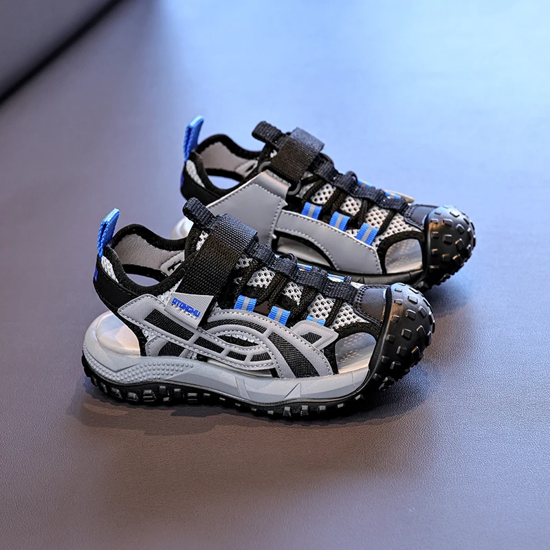 

Solid Color Versatile Kids Shoes Flexible Outsole Easy Clean Home Outdoor Shoes