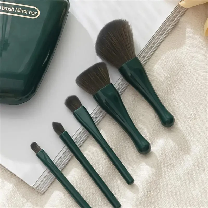 Shake sound beauty makeup blogger recommends shell mirror Makeup brush mini small cute seaside girl students brush new