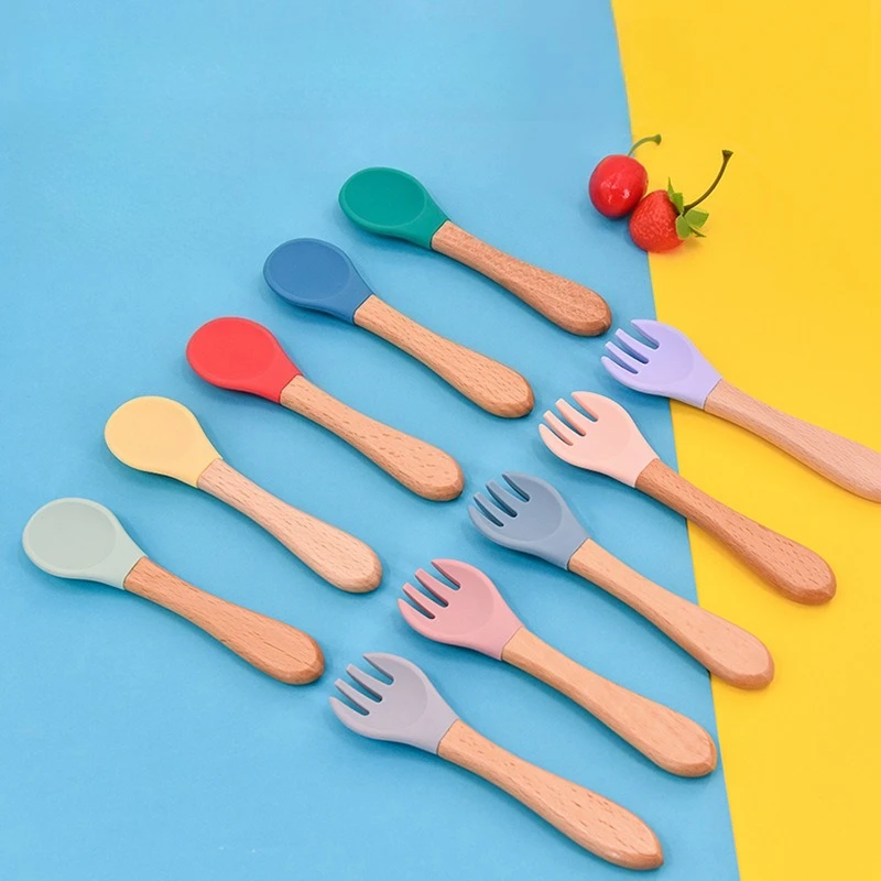 

2pcs/set Tableware Baby Spoon Fork Set Children's Silicone Wooden Feeding Training Baby Dinnerware Cutlery Baby Feeding Supplies