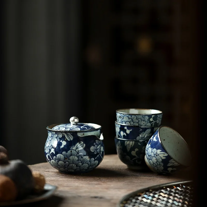 

Raw Ore Old Mud Material Stoneware Hand-Held Tureen Pure Hand Drawing Teapot Jingdezhen Blue and White Hand-Drawn Blank Aquarius