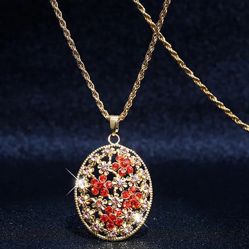 Luxury Flower Oval Long Chain Necklaces & Pendants for Women 2024 Fashion French Retro Court Style Necklace Party Jewelry