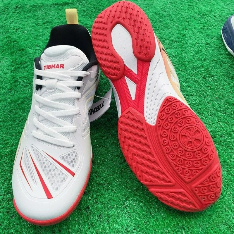 รองเท้าเทนนิสแบรนด์หรู รองเท้า - Table Tennis Shoes บทวิจารณ์และราคา