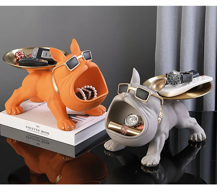 Ornament for putting keys at the door Entry porch Home decoration Light luxury French dog shoe cabinet Tray storage box