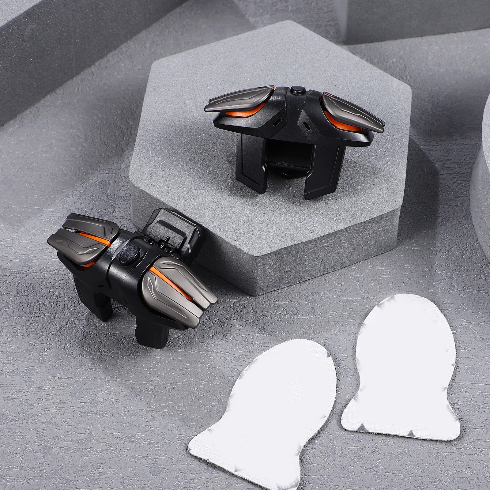 

1Set Game Controller Triggers High Sensitivity Ergonomic Clip Design Mobile Game Accessories Charging Cable Compatible