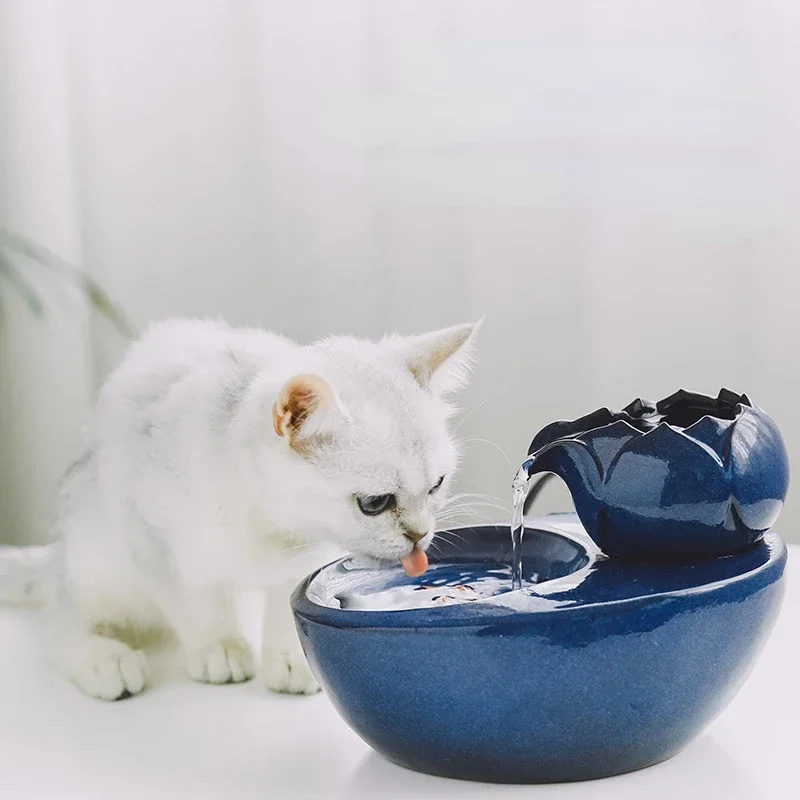 

Pet Water Dispenser Lotus Ceramic Water Drinker Quite Auto for Cat Waterer Pet Drinking Fountain for Cat Dog Indoo