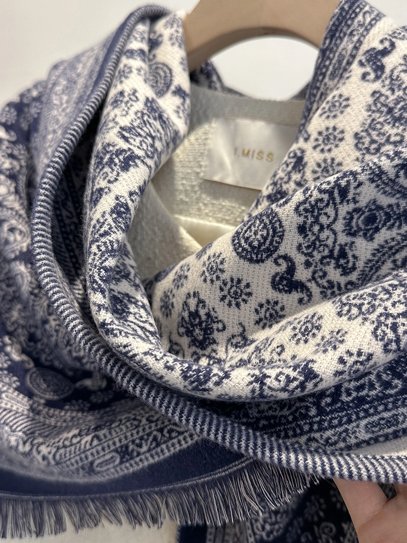 Frauen Paisley Print Kaschmir Schal Nachahmung Pashmina Schal Weiche Warme Winter Wrap Modische Weibliche Design Decke Bufanda – Detail 8